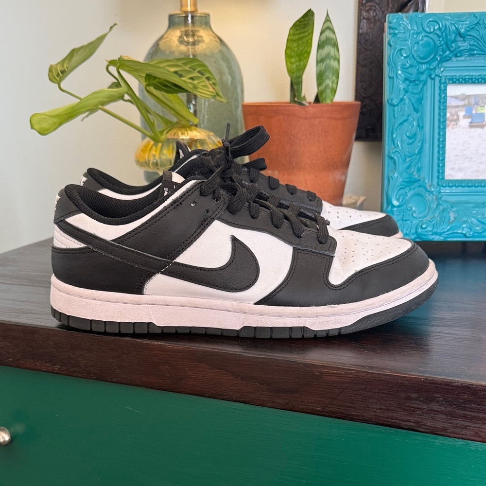 Nike Black and White Low-Top Sneakers